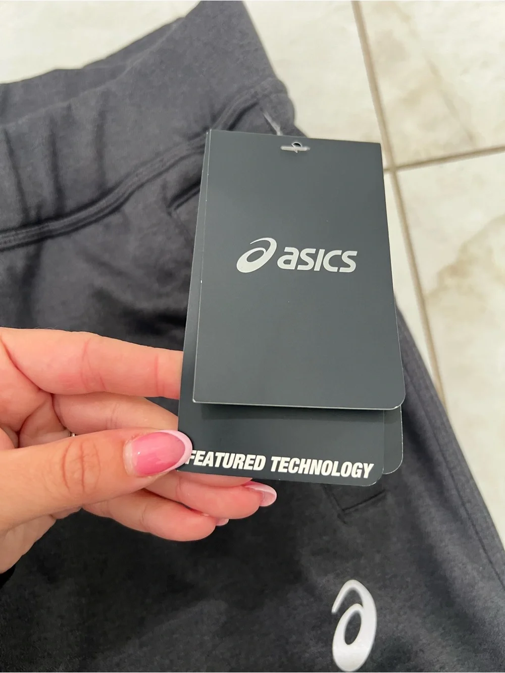 NWT ASICS Gray Athletic Sweatpants Size Medium $50